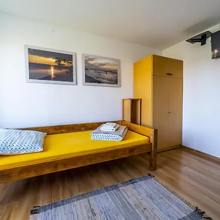 Arka Przystan Apartment Jastrzebia Gora Exterior photo